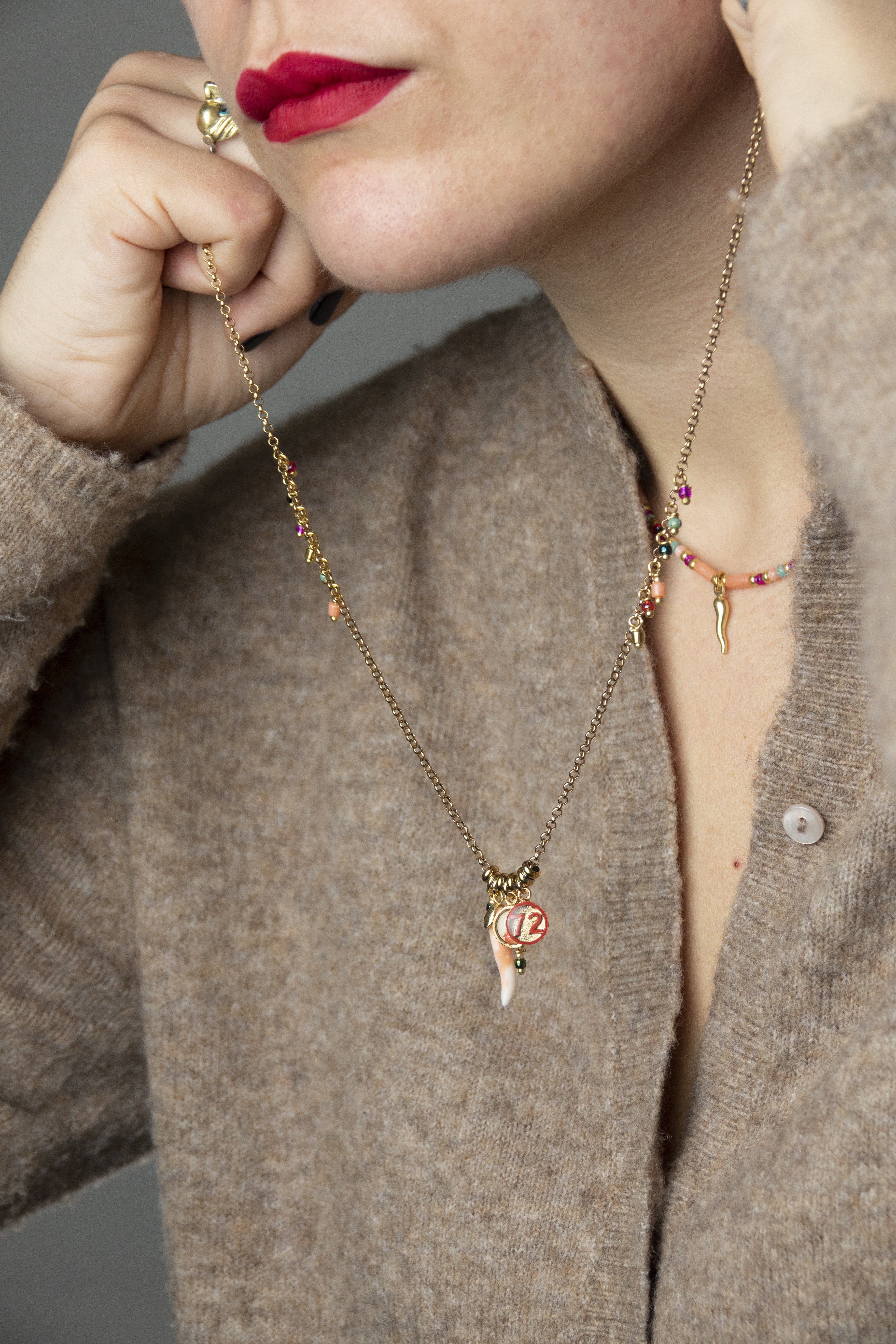 Necklace with pendant - Tombola Collection
