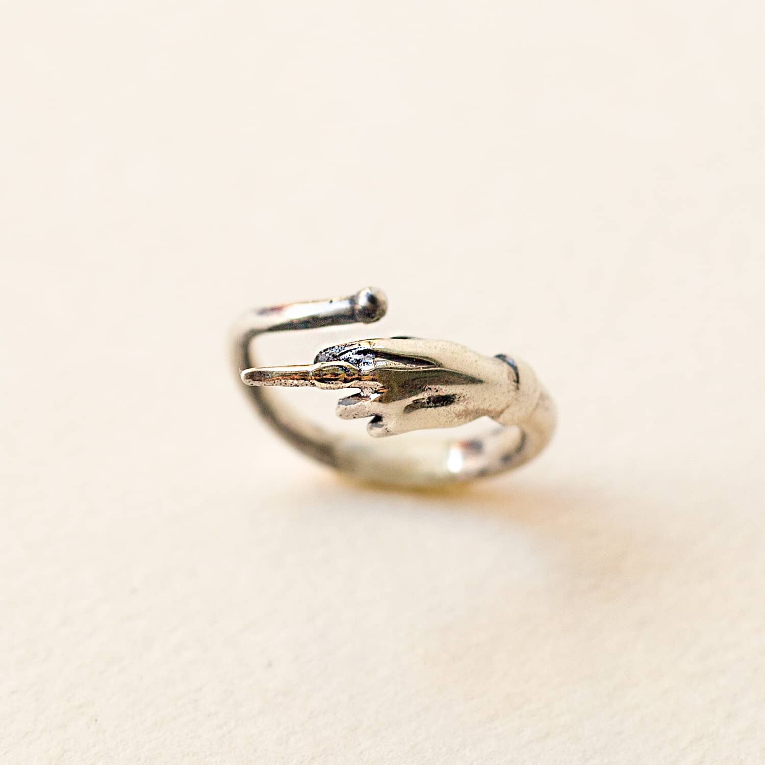 anello dito medio argento
